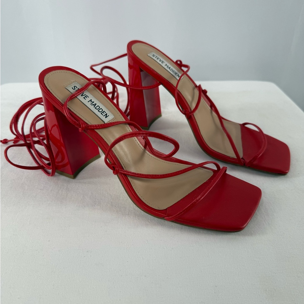 Steve Madden Leverage Wrap Tie Heels in Red Size 9